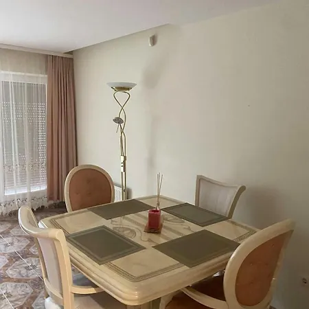 Appartamento Flat In